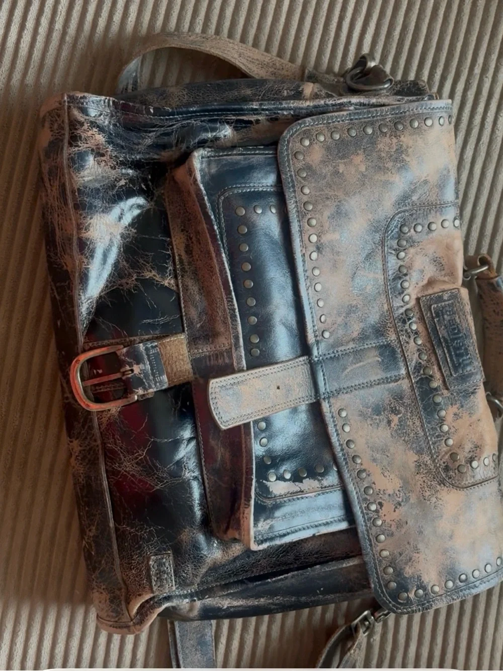 Bed Stu distressed black